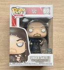 Funko Pop WWE Undertaker Hooded #69 + Free Protector