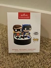 Hallmark Ornament 2023 BATMAN AND ROBIN FUNKO POP Magic Light & Sound H9