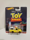 Hot Wheels Premium Pop Culture Disney PIXAR Toy Story - Pizza Planet Truck