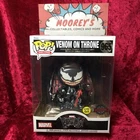 Marvel Venom - Venom on Throne Glow #965 Funko POP! vinyl Figure (RS)