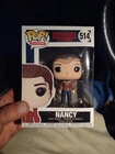 Pop Television Stranger Things Funko Pop Nancy Wheeler # 514 With Gun Figure