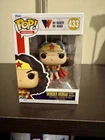 Wonder Woman (Classic w/Cape) Funko Pop #433