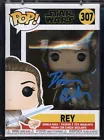 J Funko POP! Star Wars | Rey #307 | Daisy Ridley Authentic Beckett AUTO + Armor