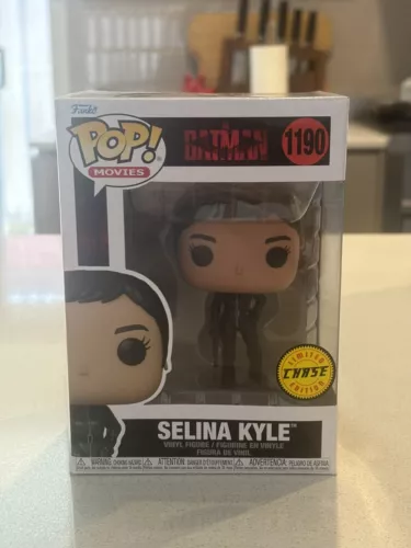 Selina Kyle (CHASE) 1190 ~ The Batman ~ Funko Pop Vinyl ~ RARE Vaulted