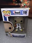 Stephen Curry (19) (NBA) Warriors Home White Jersey VAULTED Funko Pop