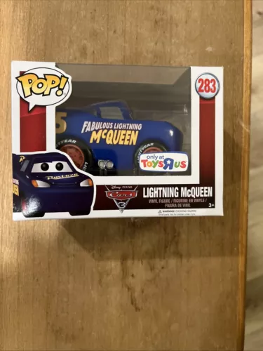 ** Vaulted ** Toys R Us Exclusive # 283 Lightning McQueen Funko Pop! Disney Cars