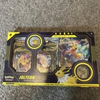 Jolteon VMAX Premium Collection