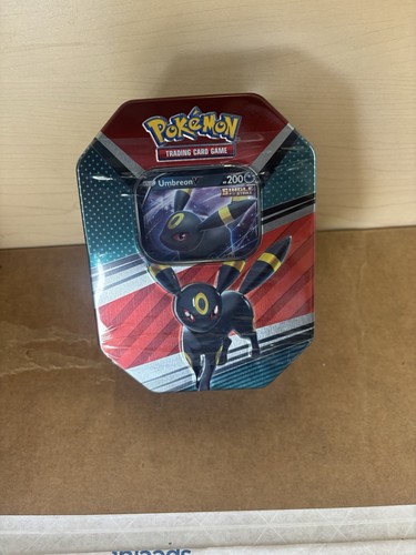 V Heroes Umbreon Tin