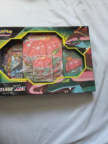 Venusaur VMAX Battle Box