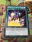 Magician's Right Hand