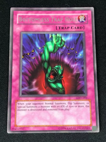 Bottomless Trap Hole