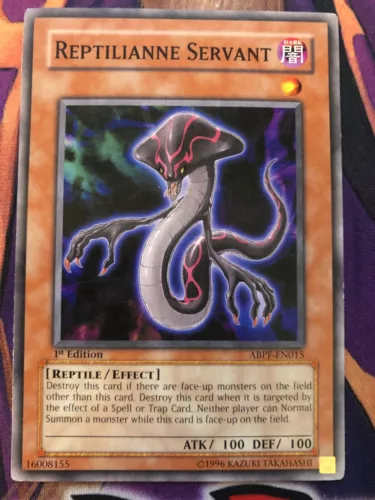 Reptilianne Servant