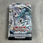 Azure-Eyes Silver Dragon